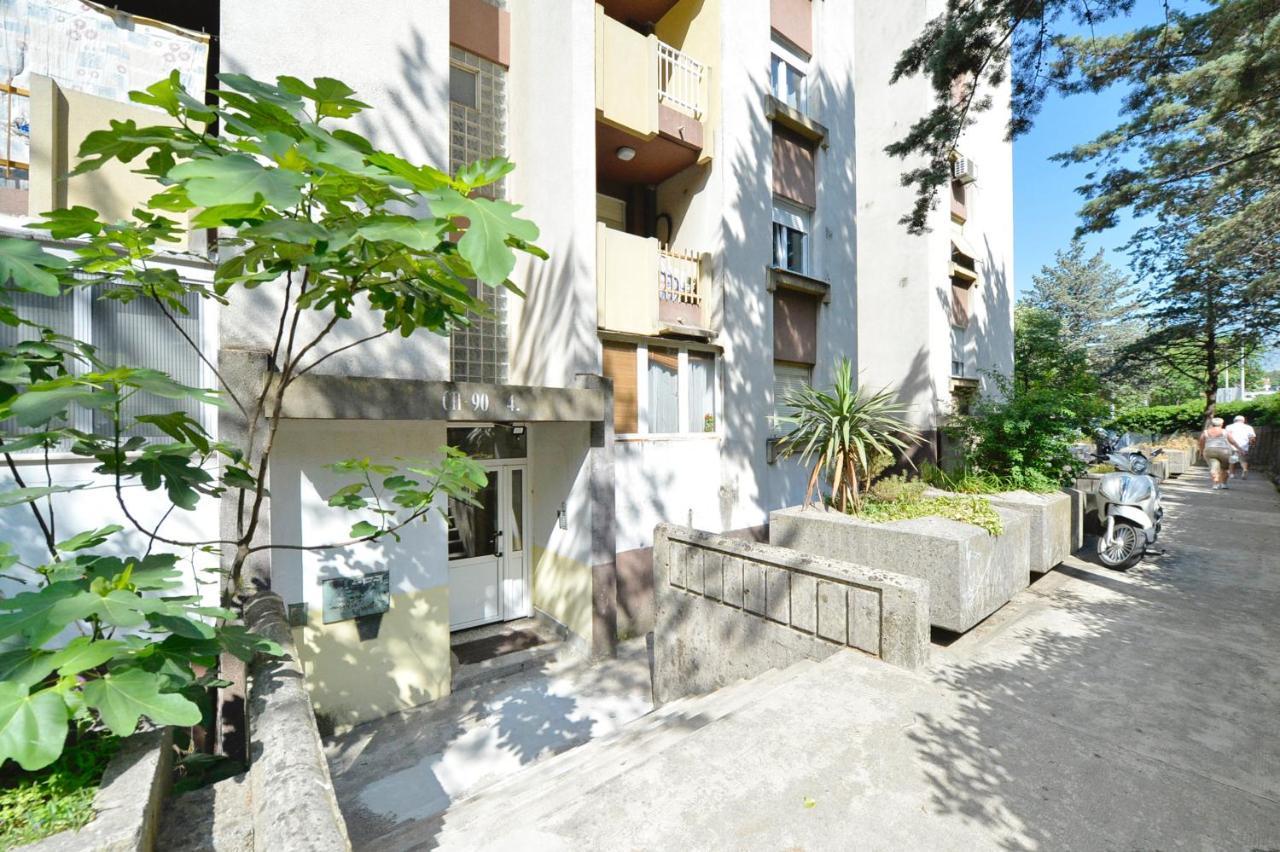 Unico Apartman โกตอร์ ภายนอก รูปภาพ